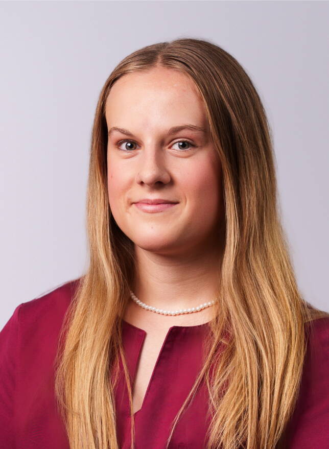 larissa_schenk.jpg larissa_schenk.jpg